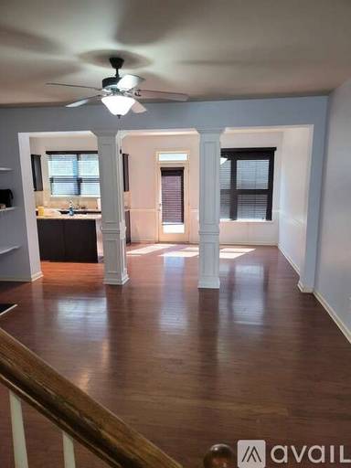 Main picture of 6272 Story Cir