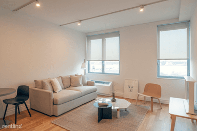 Main picture of 505 W 55th St