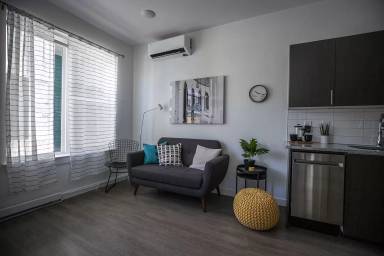 Main picture of 312 W Terrell Ave