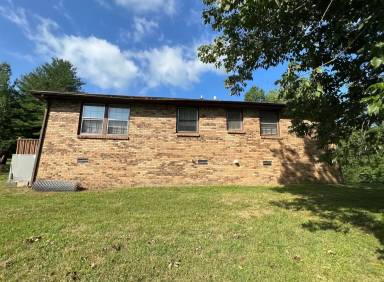 Main picture of 1105 Allenwood Dr