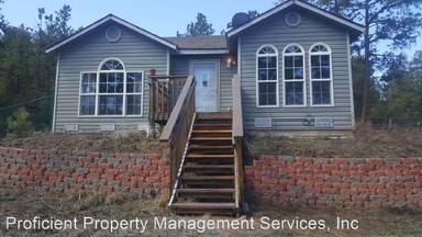 Main picture of 63 Oakwood Dr