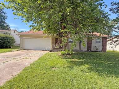 Main picture of 2264 E Nora St