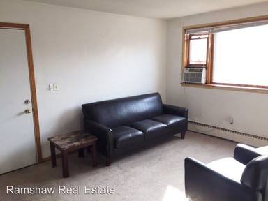 Main picture of 1010 S 1st St