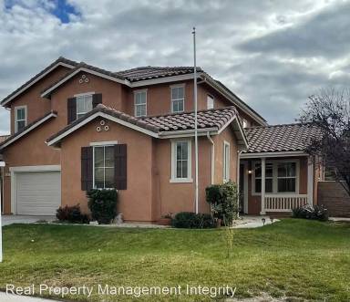 Main picture of 121 Quartz Ln