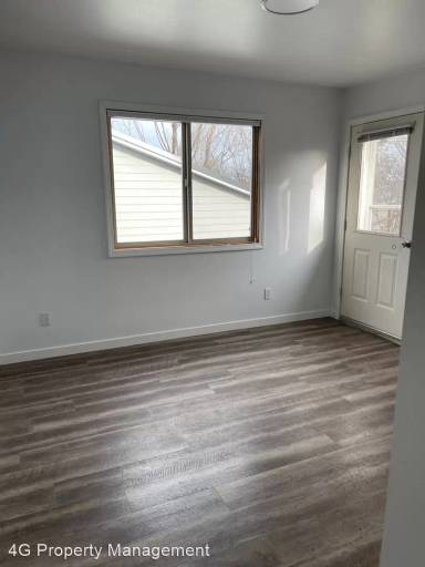 Main picture of 504 Westwood Cir