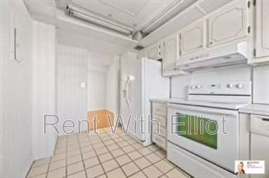 Main picture of Golden Surf Towers Condominium