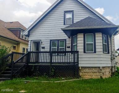 Main picture of 4732 N 41st St