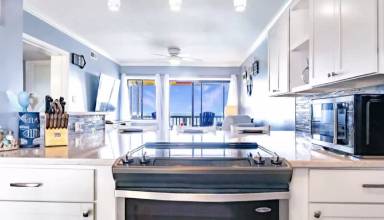 Main picture of 302 Canal Dr