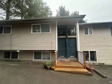 Main picture of 260 SW Clark St 4 plex - D