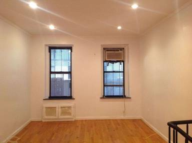 Main picture of 106 Suffolk St