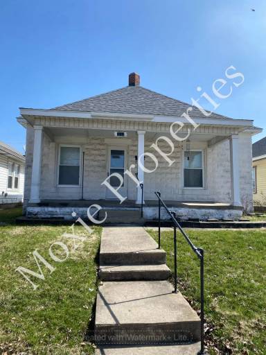 Main picture of 1112 S Purdum St