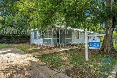Main picture of 629 McAdory Ave