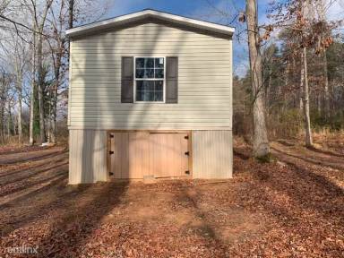 Main picture of 113 Lancaster Dr