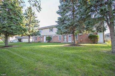 Main picture of 5371 Cresthaven Ln