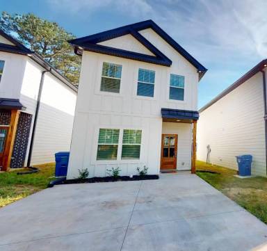 Main picture of 163 W Rossview Rd