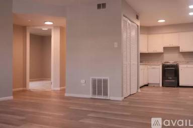 Main picture of 360 E Northwood Ave