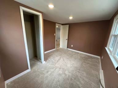 Main picture of 1606 School St