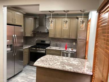 Main picture of 8020 Margaret Pl