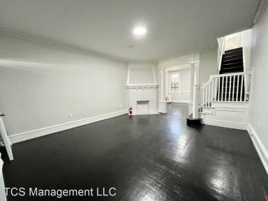 Main picture of 4725 N 15th St