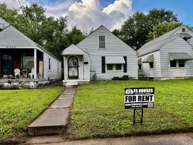Main picture of 823 W Evelyn Ave