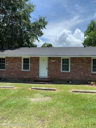 Main picture of 1711 Poplar St