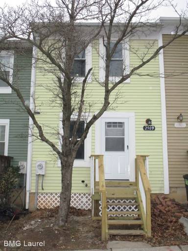 Main picture of 2909 Lisage Way
