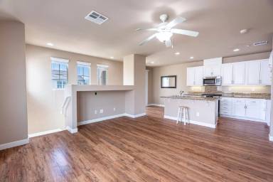 Main picture of 25102 Goodrich Ct