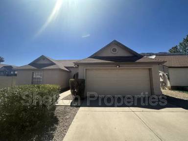 Main picture of 5028 N 102nd Ave