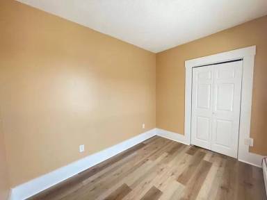 Main picture of 46 Glass St