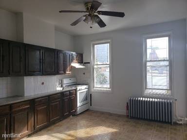 Main picture of 2718 39th Ave