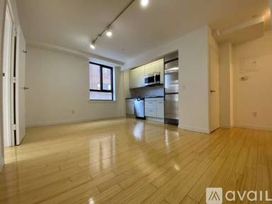 Main picture of 43 Avenue C