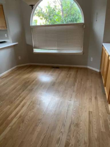 Main picture of 1266 Laurenwood Way