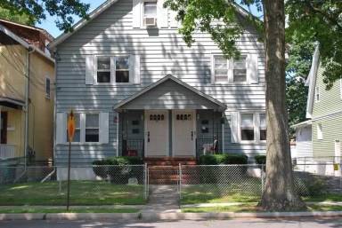 Main picture of 2nd Ave Apartments