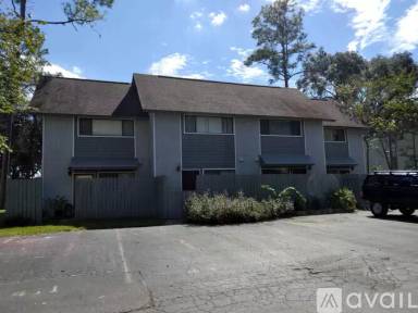 Main picture of 4415 NW 41st Pl