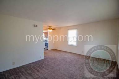 Main picture of 3526 S 82nd St