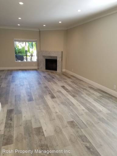 Main picture of 1111 S Swall Dr