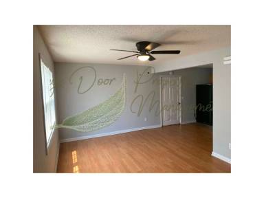 Main picture of 1208 E 80th St