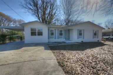 Main picture of 3705 S Westdale Ct SW