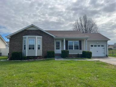Main picture of 3443 Kingfisher Dr