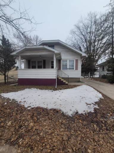 Main picture of 1478 E Mason St