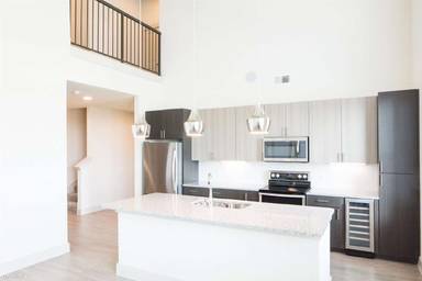 Main picture of Magnolia At Mistletoe Heights
