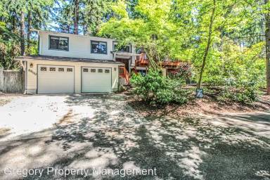 Main picture of 6600 119th Ave SE