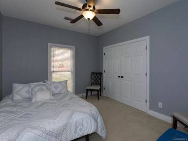 Main picture of 8631 Fallow Field Rd