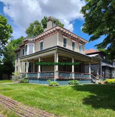 Main picture of 1240 W Washington Blvd