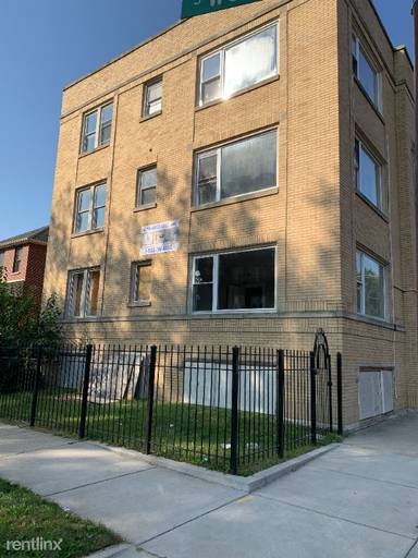 Main picture of 1147 E 72nd St
