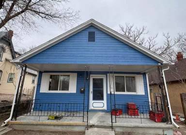 Main picture of 1226 E 10th St