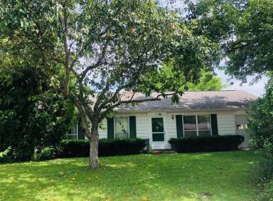 Main picture of 1961 Indian Trail Dr