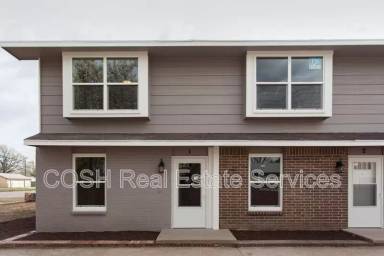 Main picture of 419 W 31st St S