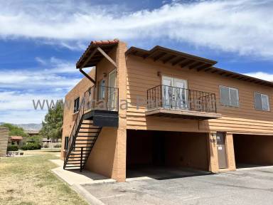 Main picture of 1967 N Camino Serna