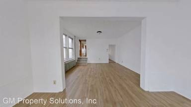 Main picture of 608 N Railroad St